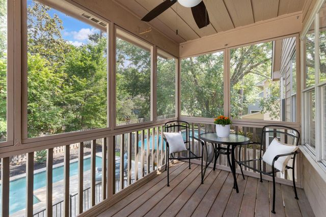 50 W New Avery Place, The Woodlands, TX 77382