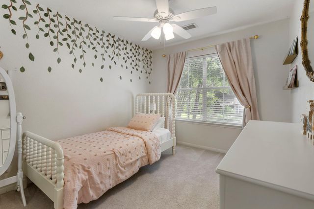 50 W New Avery Place, The Woodlands, TX 77382