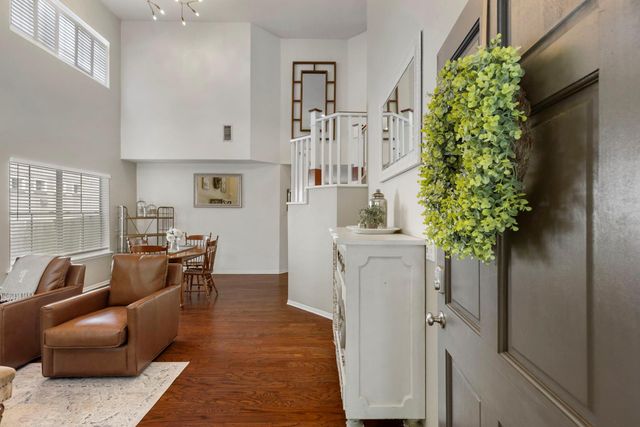 50 W New Avery Place, The Woodlands, TX 77382
