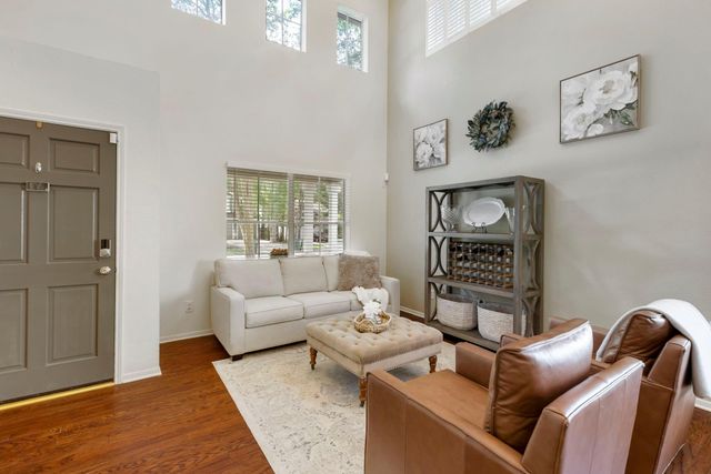 50 W New Avery Place, The Woodlands, TX 77382