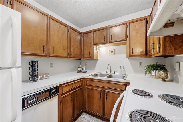 1500 Evergreen Avenue 33, Mission, TX 78572