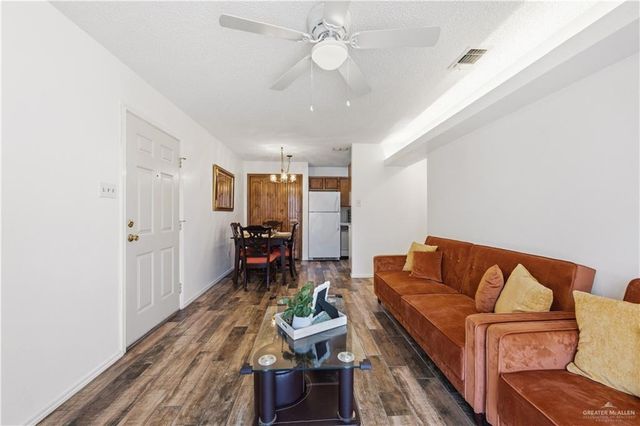 1500 Evergreen Avenue 33, Mission, TX 78572