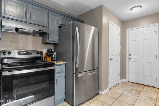 9104 Barnacle Boulevard, Ocean Springs, MS 39564