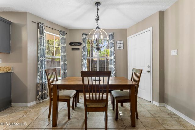 9104 Barnacle Boulevard, Ocean Springs, MS 39564