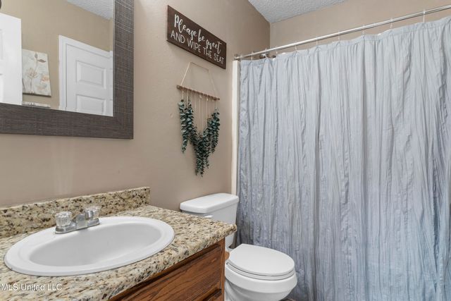 9104 Barnacle Boulevard, Ocean Springs, MS 39564