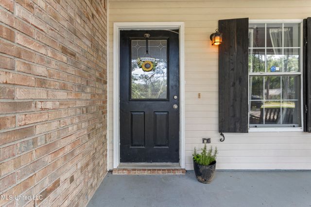 9104 Barnacle Boulevard, Ocean Springs, MS 39564