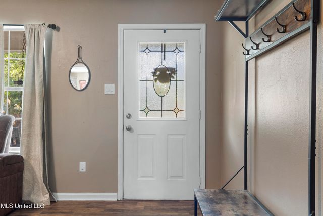 9104 Barnacle Boulevard, Ocean Springs, MS 39564