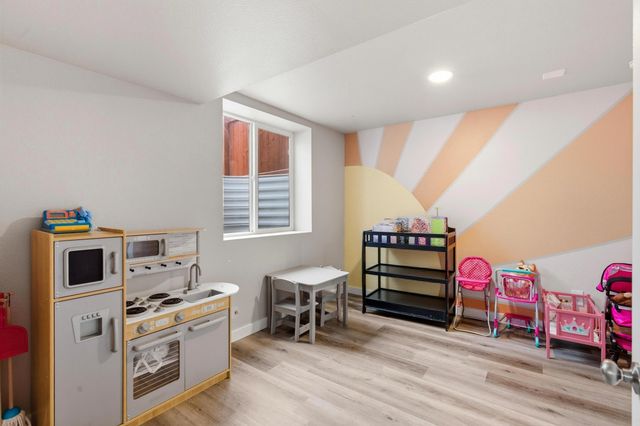 5427 N Whitehouse, Spokane, WA 99205