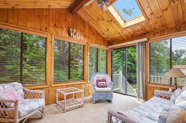 6 Partridge Rd, Methuen, MA 01844
