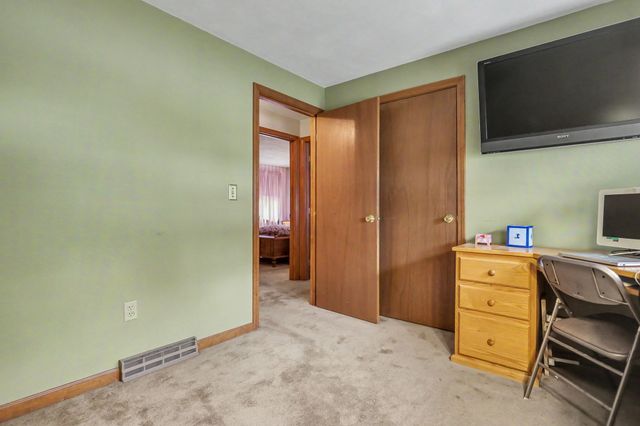6 Partridge Rd, Methuen, MA 01844