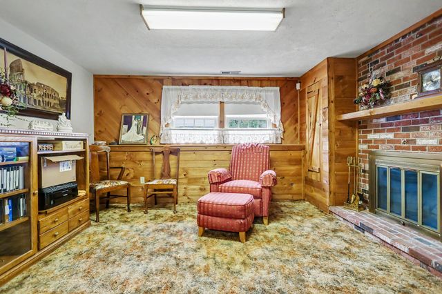6 Partridge Rd, Methuen, MA 01844