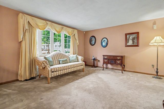 6 Partridge Rd, Methuen, MA 01844