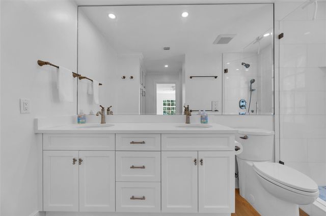 6299 Bay Club Drive 4, Fort Lauderdale, FL 33308