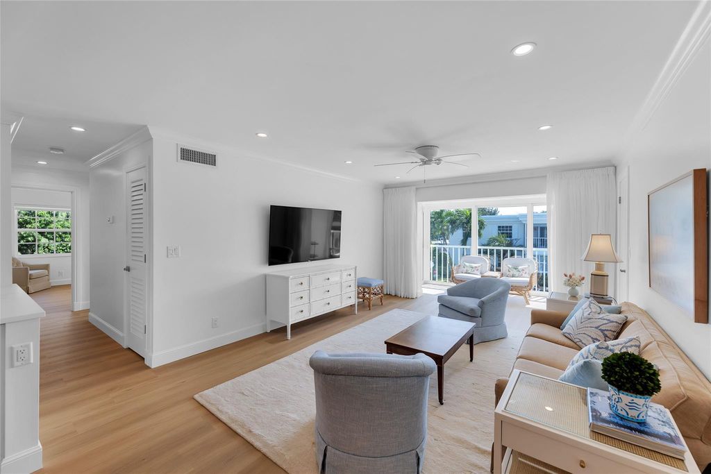 6299 Bay Club Drive 4, Fort Lauderdale, FL 33308