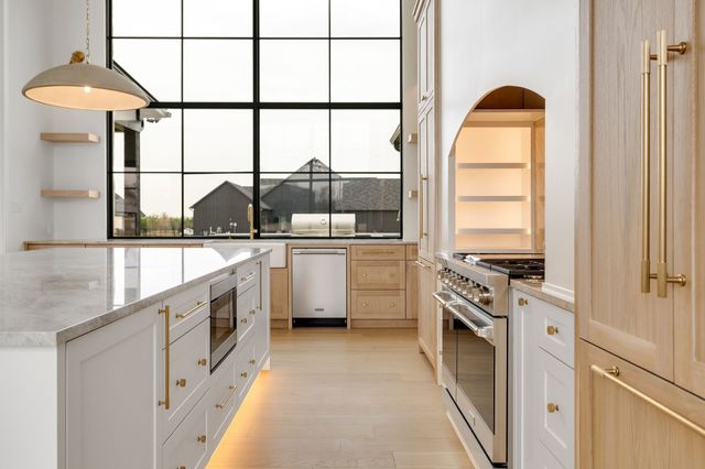 1700 Carter Lane, Gunter, TX 75058