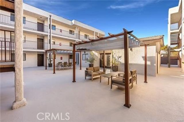835 E Lomita Avenue 208, Glendale, CA 91205