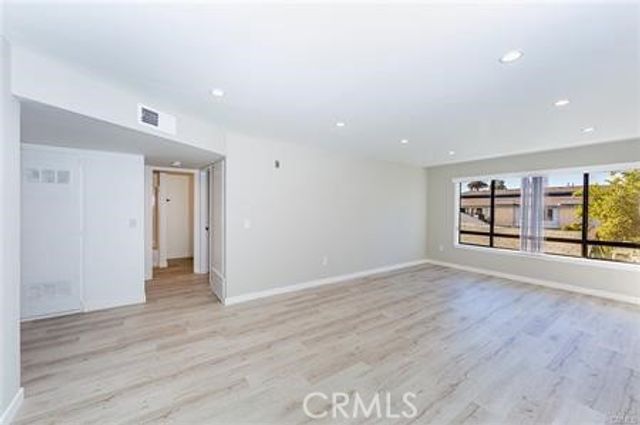 835 E Lomita Avenue 208, Glendale, CA 91205