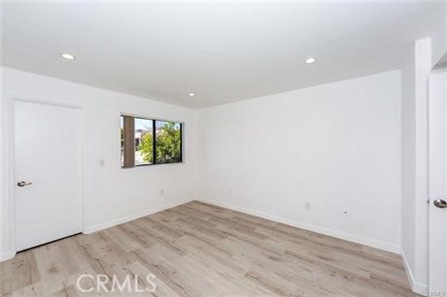 835 E Lomita Avenue 208, Glendale, CA 91205