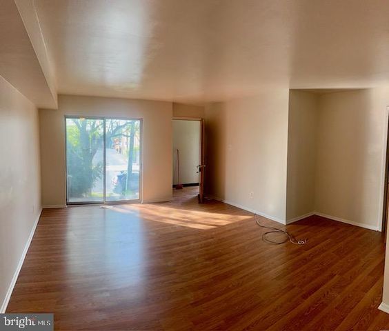 9172 FRANKFORD AVE, Philadelphia, PA 19114