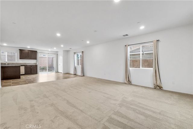 6335 Casey, Fontana, CA 92336