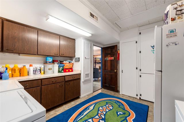 2737 SW 4TH PLACE, Gainesville, FL 32607