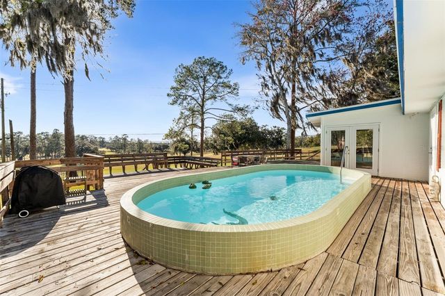 2737 SW 4TH PLACE, Gainesville, FL 32607