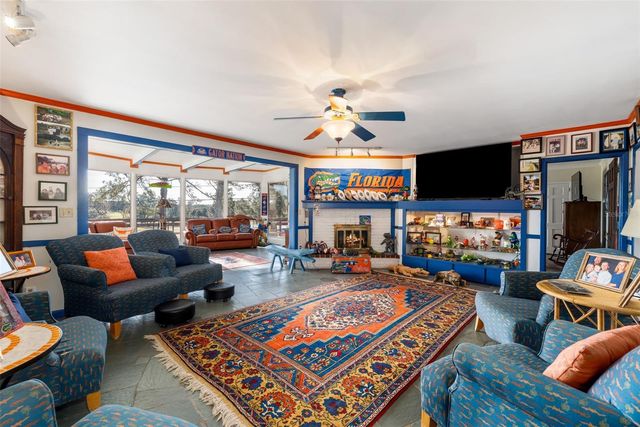 2737 SW 4TH PLACE, Gainesville, FL 32607