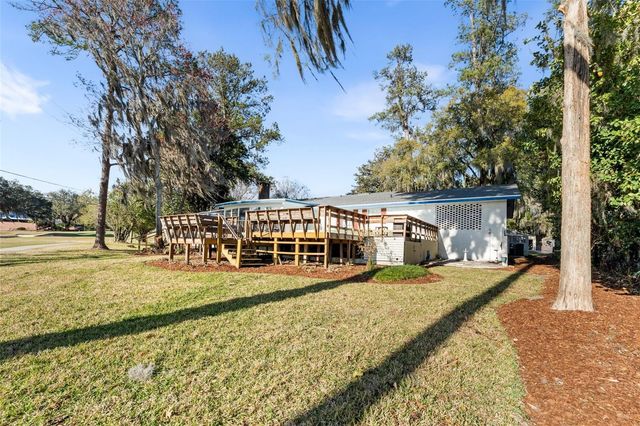 2737 SW 4TH PLACE, Gainesville, FL 32607