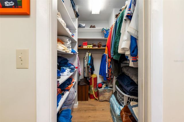 2737 SW 4TH PLACE, Gainesville, FL 32607