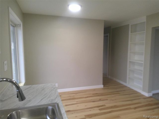 4502 Huckleberry Lane, Flint, MI 48507