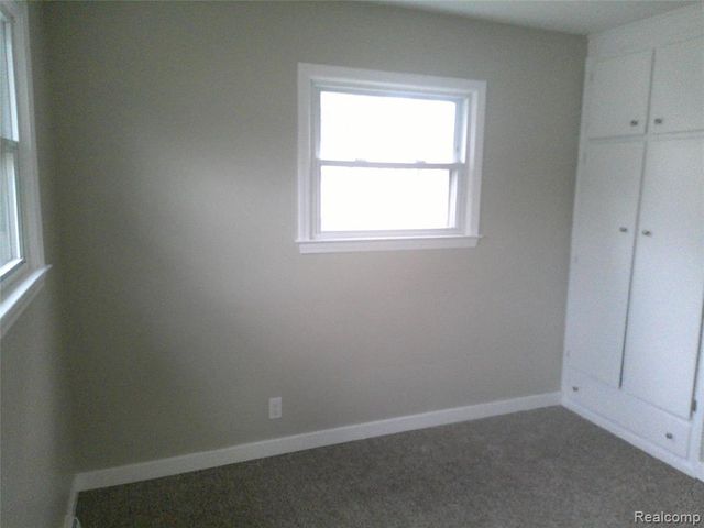 4502 Huckleberry Lane, Flint, MI 48507