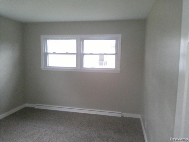 4502 Huckleberry Lane, Flint, MI 48507