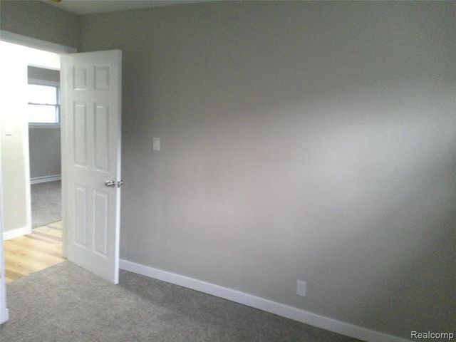 4502 Huckleberry Lane, Flint, MI 48507