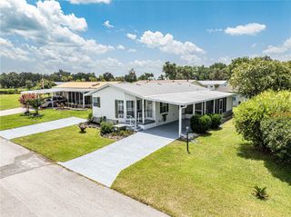 5217 CAMBRIDGE COURT, Wildwood, FL 34785