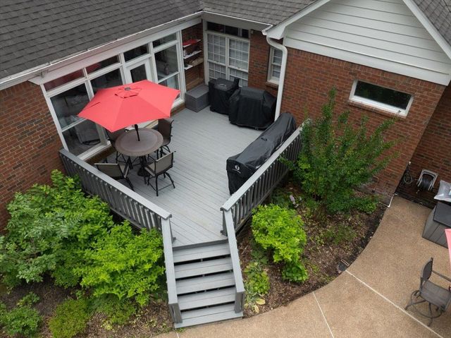 2062 JOHNSON RD, Germantown, TN 38139