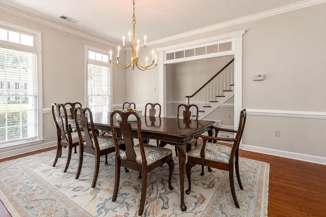 2062 JOHNSON RD, Germantown, TN 38139
