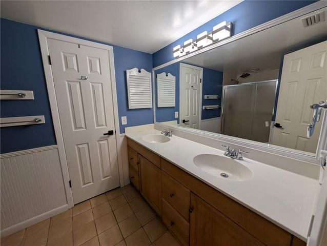 1117 LAKEMONT DRIVE, Valrico, FL 33594