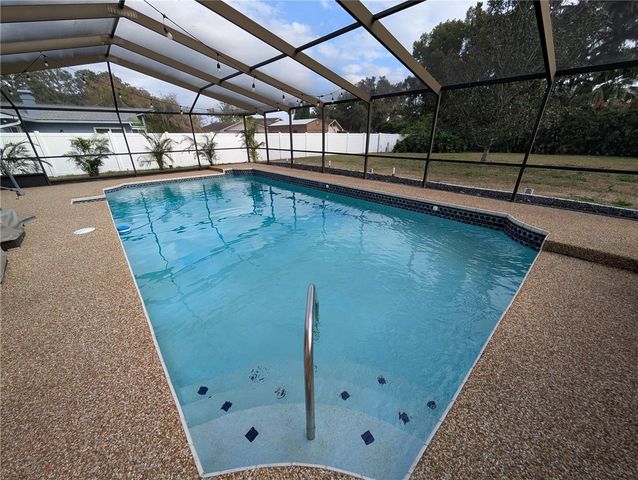 1117 LAKEMONT DRIVE, Valrico, FL 33594