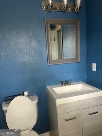 6485 Bobolink Court, Rex, GA 30273