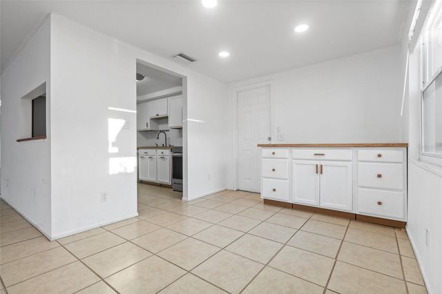 3327 GARFIELD DRIVE, Holiday, FL 34691