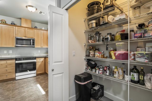 63127 NE De Haviland Street, Bend, OR 97701