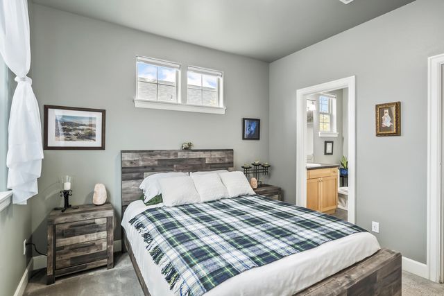 63127 NE De Haviland Street, Bend, OR 97701