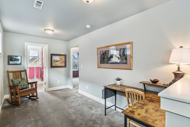 63127 NE De Haviland Street, Bend, OR 97701