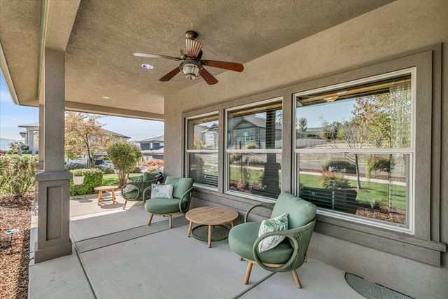 1835 Plateau Drive, Medford, OR 97504