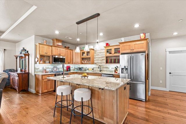 1835 Plateau Drive, Medford, OR 97504