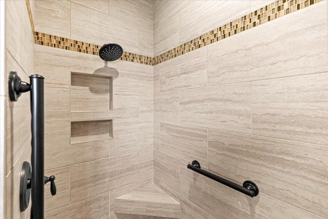 1835 Plateau Drive, Medford, OR 97504