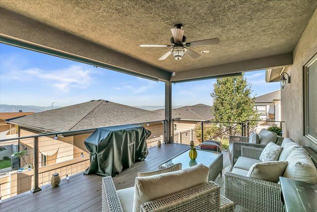 1835 Plateau Drive, Medford, OR 97504
