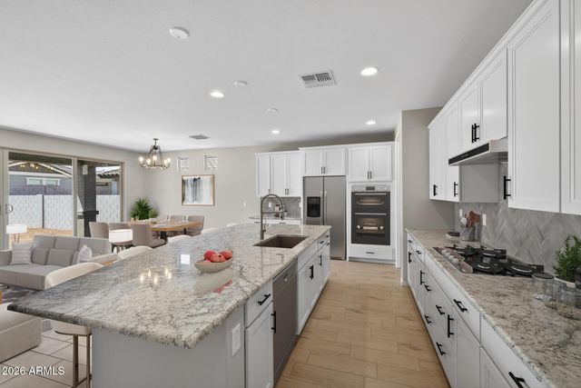 3239 W Molino Road, San Tan Valley, AZ 85144