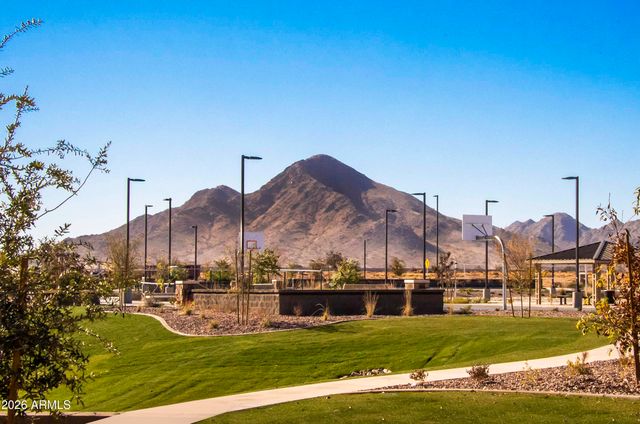 3239 W Molino Road, San Tan Valley, AZ 85144
