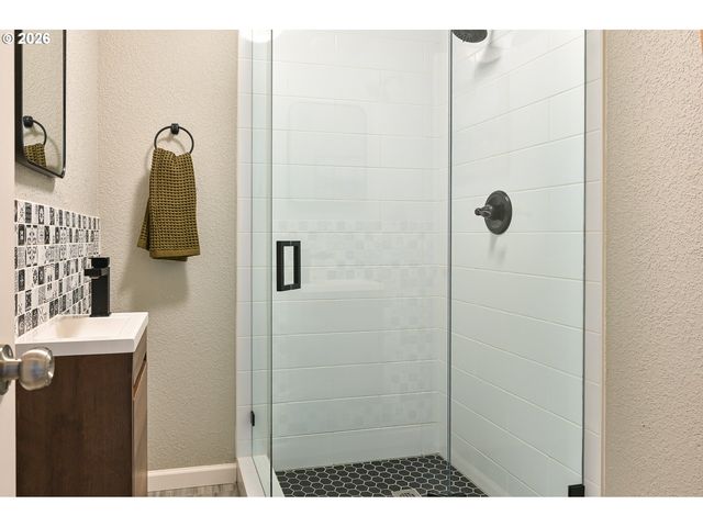 3011 Ne 116TH St, Vancouver, WA 98686